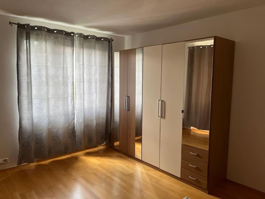 Apartment Hurka - 15 Min Do Centra, Garaz Praha Exteriér fotografie