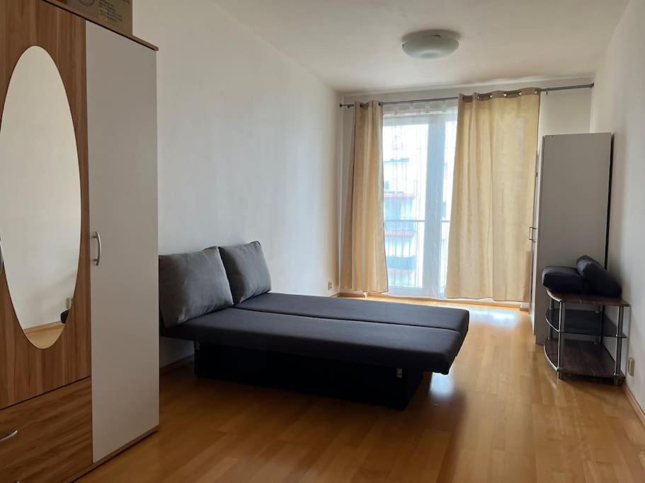 Apartment Hurka - 15 Min Do Centra, Garaz Praha Exteriér fotografie